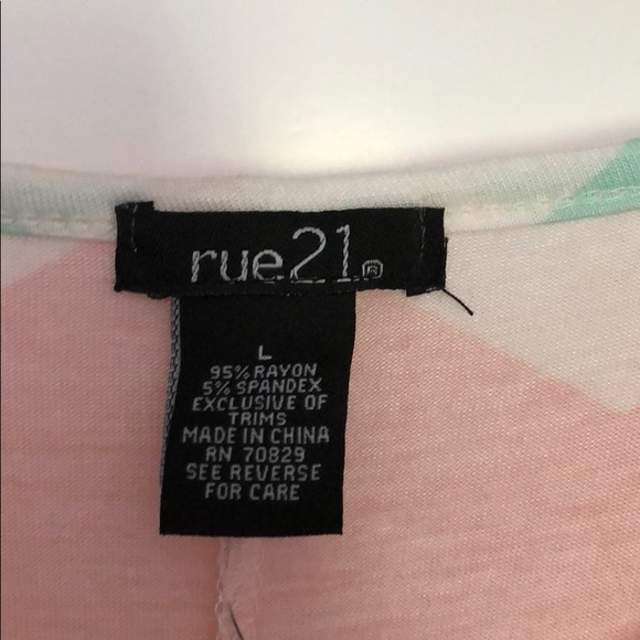 Tunic length chevron top - Picture 2 of 3